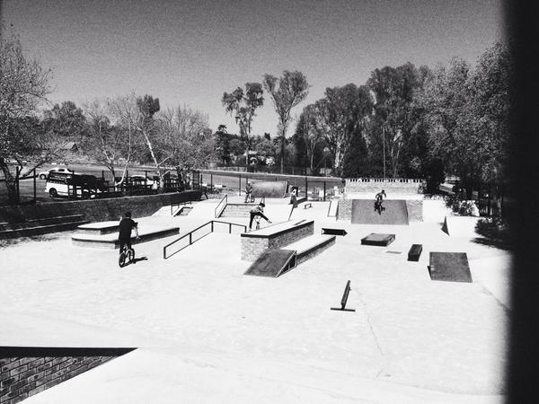 YBFplaza's tweet photo. BMXers killing it at @YBFplaza today! http://t.co/stqZBuQibT