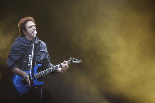Seras eterno en nuestros corazones!! #PorSiempreCerati! http://t.co/0ioZSElVMP