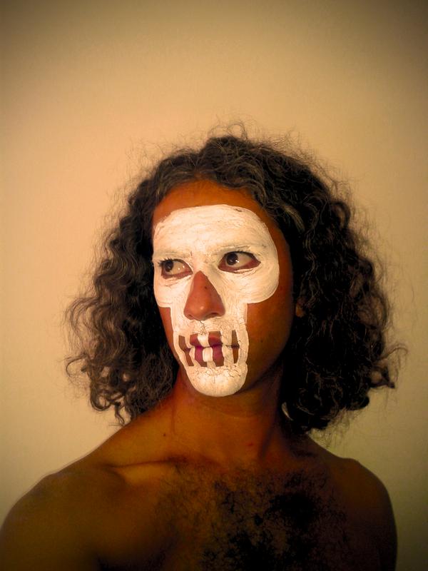 RicardoPAViegas's tweet photo. Mask nº3, 02-09-2014. http://t.co/cLC1sPECYG http://t.co/mdOI9c2BIC