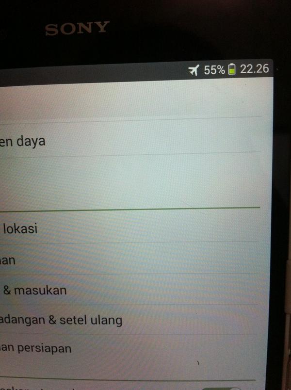 poor_ri's tweet image. Kecewa la pake @simPATI ...masa klo mw pake internet hrs diginiin dlu br internetnya bs connect???