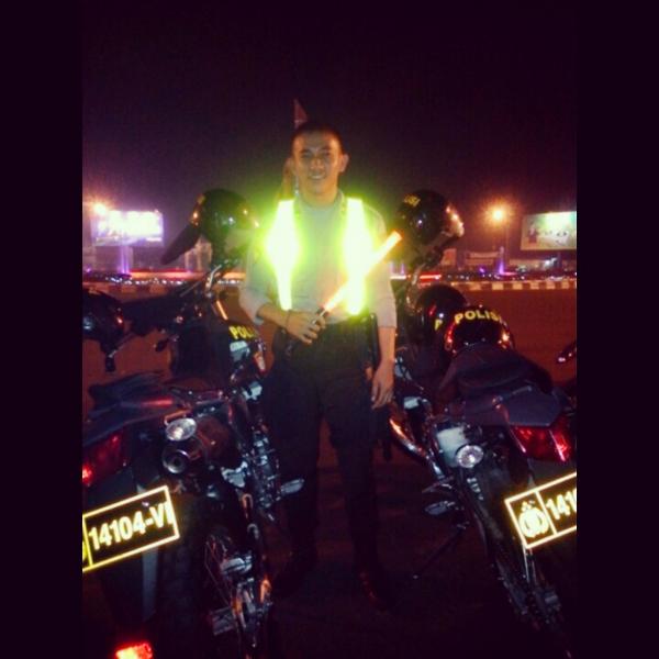 Tenri_Alwi's tweet photo. Patroli malam http://t.co/DMYutuQXT6