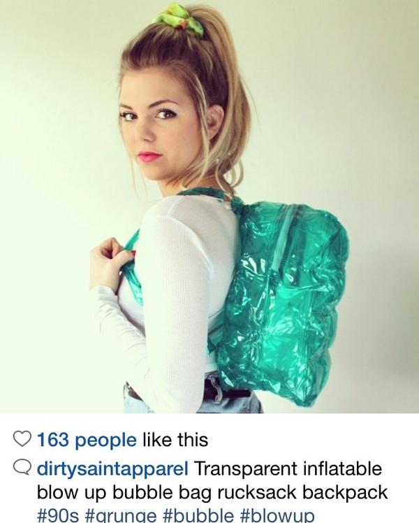 RobynScottee's tweet image. I WANT THIS SO BAD well cute #bubblebackpack