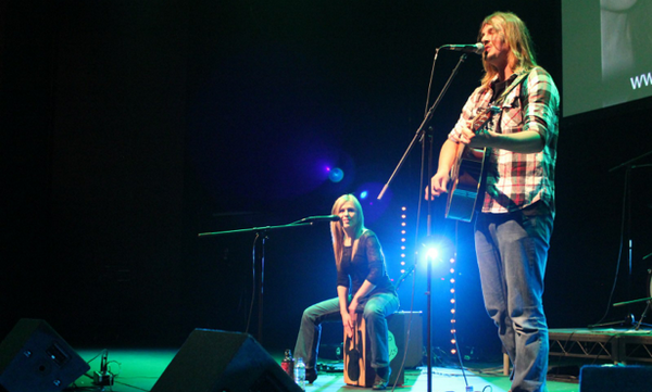 Tomorrow eve, live music - <a href="/thetwojays/">Two Jays Duo</a> from 8.30pm but before that we have kids face painting at 4-6pm #Cornwall