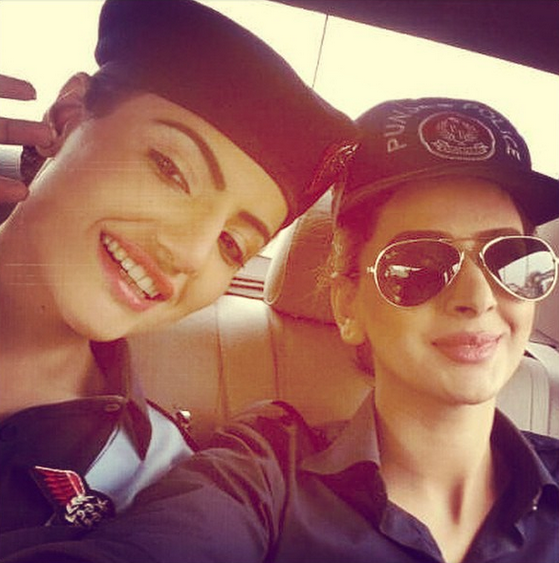 Saba Qamar tweet media