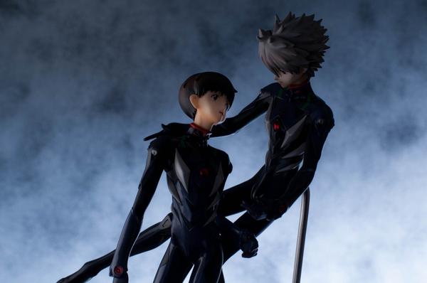 ヴェルテクス 渚カヲル 碇シンジフィギュアは好評予約受付中です 巧妙なステマ エヴァ カヲシン Http T Co Gwhruqdten