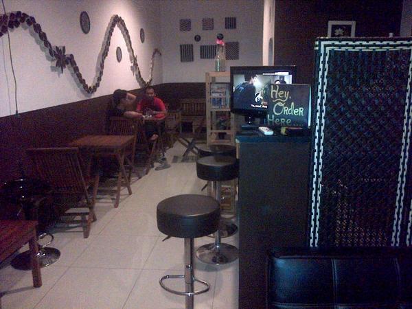 Mazel Cafe tweet media