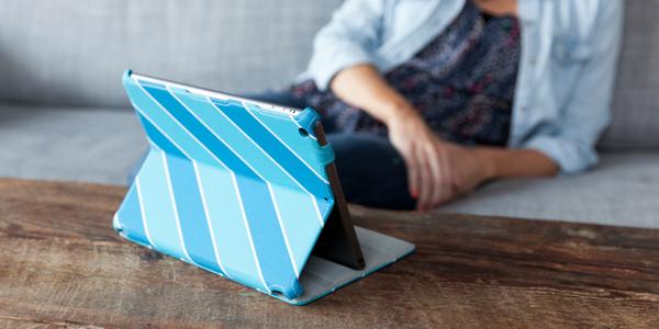GriffinTech's tweet image. Journal for #iPadAir has 10+ styles, and opens easily into a 4-position stand: grff.in/vjygn #iPadAirCase