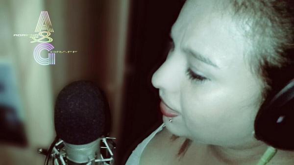 GRAFFRESHER's tweet image. #RecordingDay with #adrihanna in #DiamondFactory para #A&amp;amp;G Company 2014

#StillTheBest (Lost files) Coming soon...