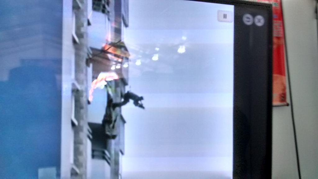 BwyAtj0IUAEO_Jw.jpg:large