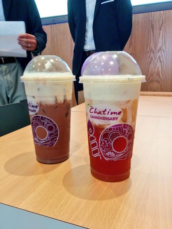 bluntfoodreview's tweet photo. Refreshing chocolate and wintermelon mousse, perfect for a hot day! 4/5 #bbt @ChatimeCanada #GoodTeaGoodTime http://t.co/OsEJ6NoJBq