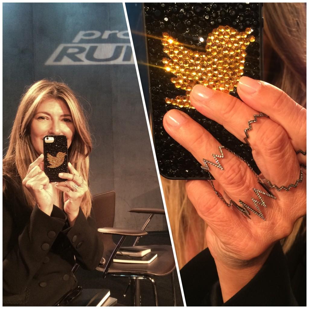 Embedded image permalink