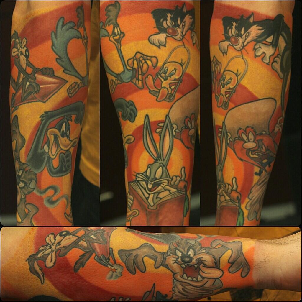 Aggregate more than 68 gangster looney tunes tattoo best  thtantai2