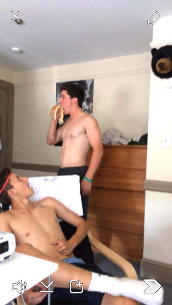 BananasPA's tweet photo. hey ladies and gents! first sighting of the year! Mr. Jancsy thought he was safe in his own room! #PABananas http://t.co/BeuPUm8oAc