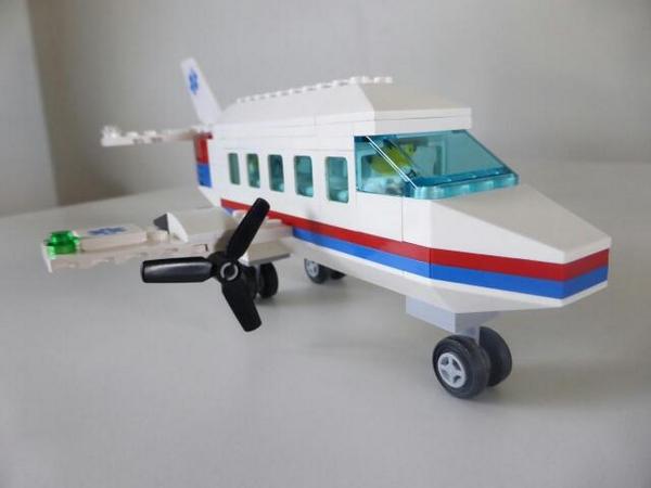 lego bush plane
