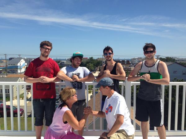 JunevaMusic's tweet image. #FlashbackFriday to that time we hard styled with Michaels parents