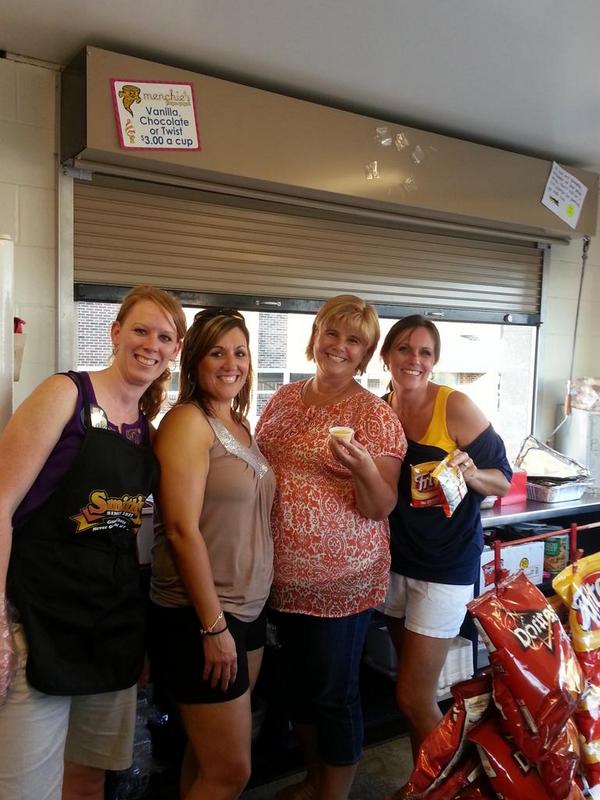 Our Taco Girls looking good!