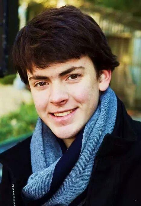 Happy Birthday to my big crush! Skandar Keynes!:* 23(: 