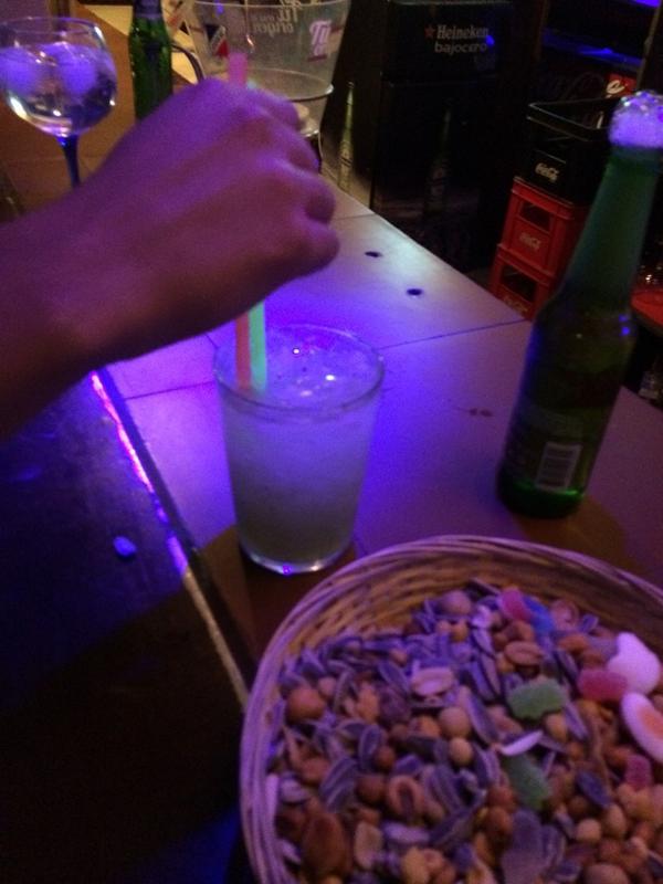 JAngelFdz's tweet photo. Así se cura la fiebre!! @marioarandabaos http://t.co/fq1Leue3XP