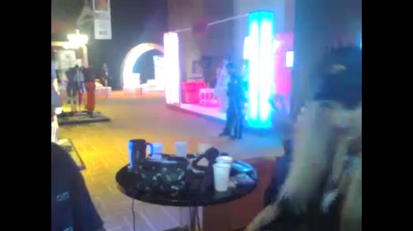 MilvaGauto's tweet photo. http://t.co/c5aMaeHPNW WOW ! #U1069AFW #panteneafw desde tu smartphone ! @Urbana1069 @afwpy http://t.co/NylIiaTXOn