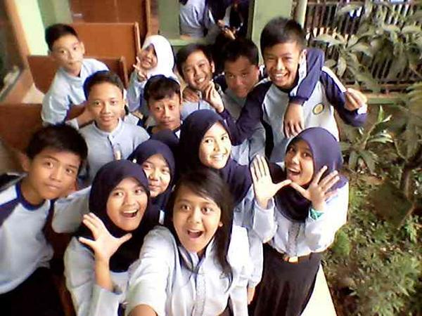 Meskipun udh ga sekelas lagii:)