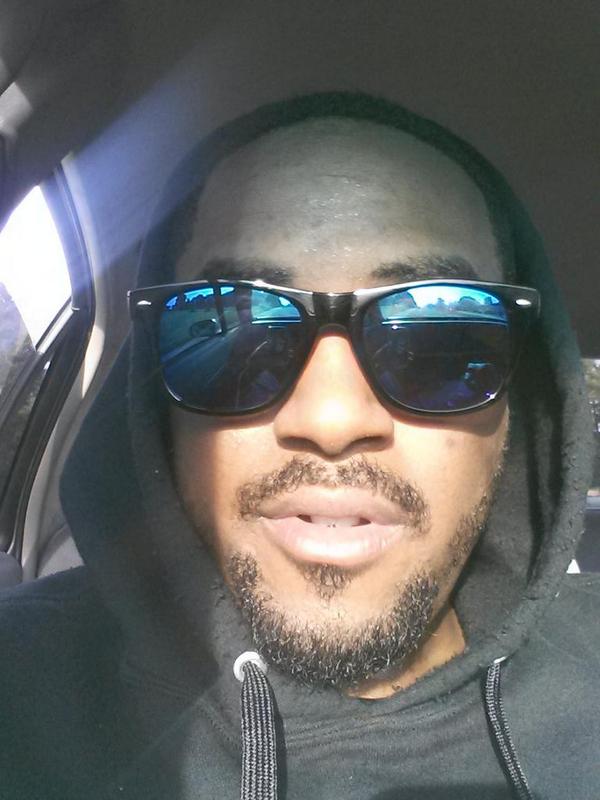 MATTMCTravis's tweet image. Rep yo side ✊✊👌💯