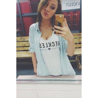 cleveland9_'s tweet photo. THOT ALERT @gfys__ 👀👏 http://t.co/TCYqxjvuon