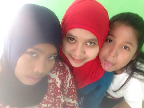 AgustianiEka's tweet photo. @Dwiputrirohali http://t.co/TjlWesSreG