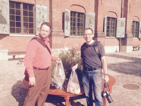 thomas_dam's tweet image. Last day candy shopping with @schlapfermax and @wandrewrobinson #macsysadmin