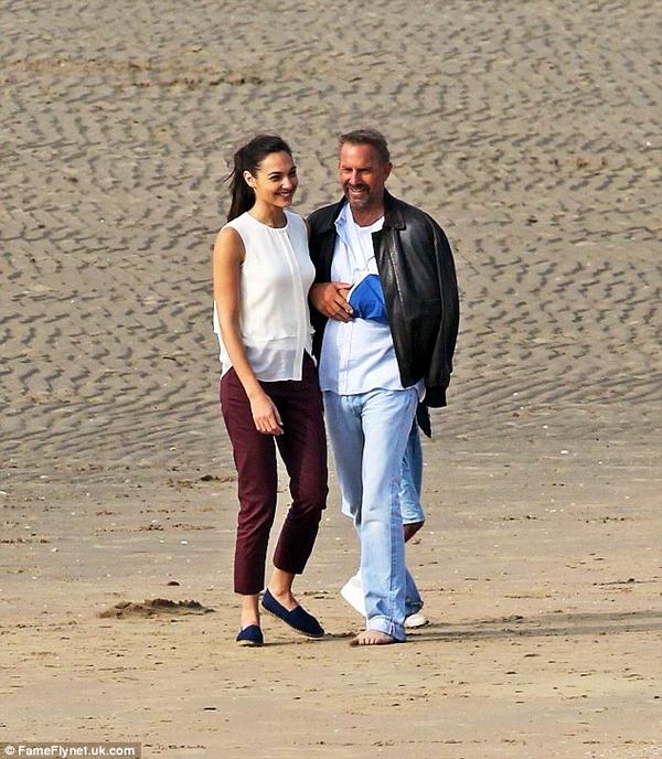 barclerk's tweet image. Last year Camber Sands George Clooney, this year Kevin Costner. Camber to be renamed Hollywood Sands?