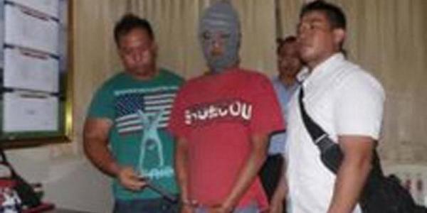 WTF !!! RT <a href="/kompascom/">Kompas.com</a> Mandi Pakai Darah Monyet, Rampok Ini Mengaku Kebal kom.ps/AFmdba