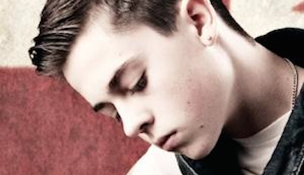 FamousBirthdays's tweet photo. Happy 15th Birthday to @GrantLandis! http://t.co/KoMWG2DS7s