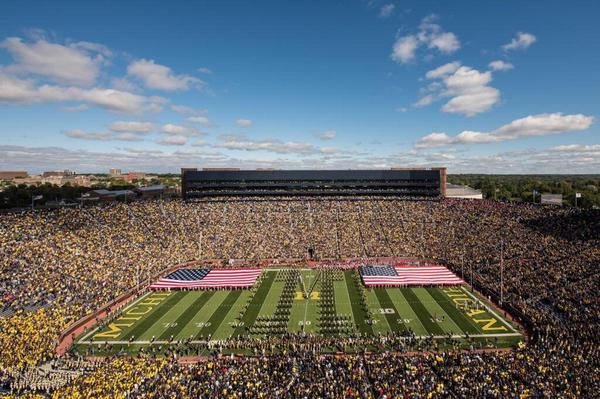 CoachRoyM's tweet photo. Rise and Shine.... It's GameDay! 〽️🏈 http://t.co/i90kNGpi52