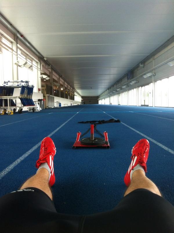 SwiftSlider's tweet photo. Saturday appears to be empty track day!! Bliss! :) #skeletongb @adidasUK #lightmakesfast http://t.co/swEVLFM50f