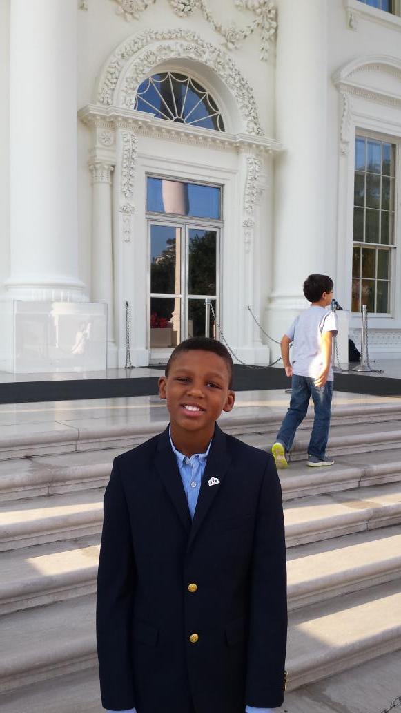 Lori Thomas tweet media