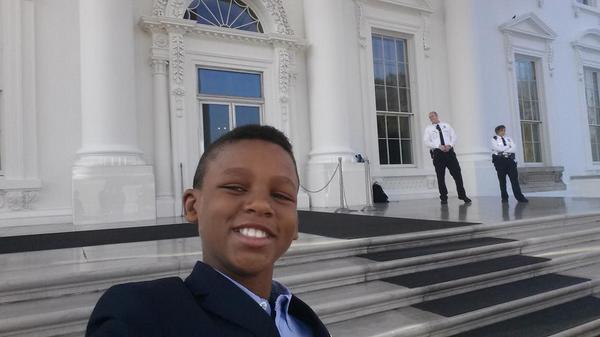 Lori Thomas tweet media