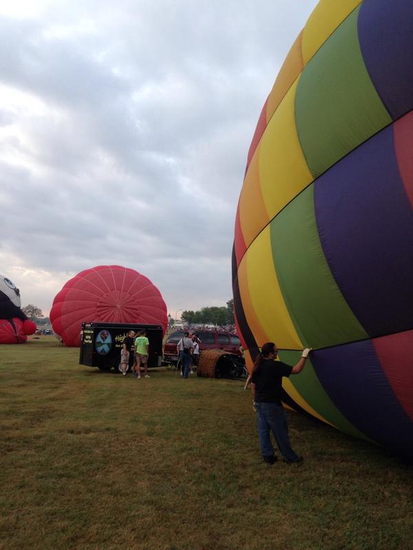 Highly_Cool's tweet photo. #PlanoBalloonFestival here we go. http://t.co/CJOaUKzNXI