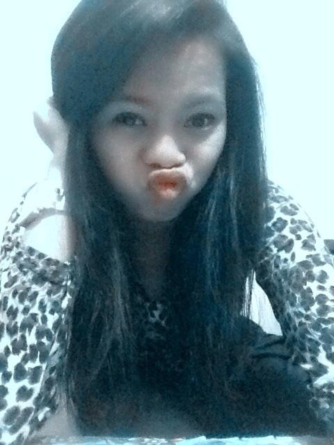 afinawira's tweet photo. Hahaha http://t.co/aaPJOLdX6w