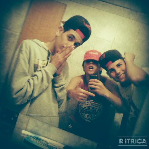 lucasportillo14's tweet photo. #LindaNoche @Roodryaguus #Chapay #MeDueleLaCabeza http://t.co/GFvi3RpRrf