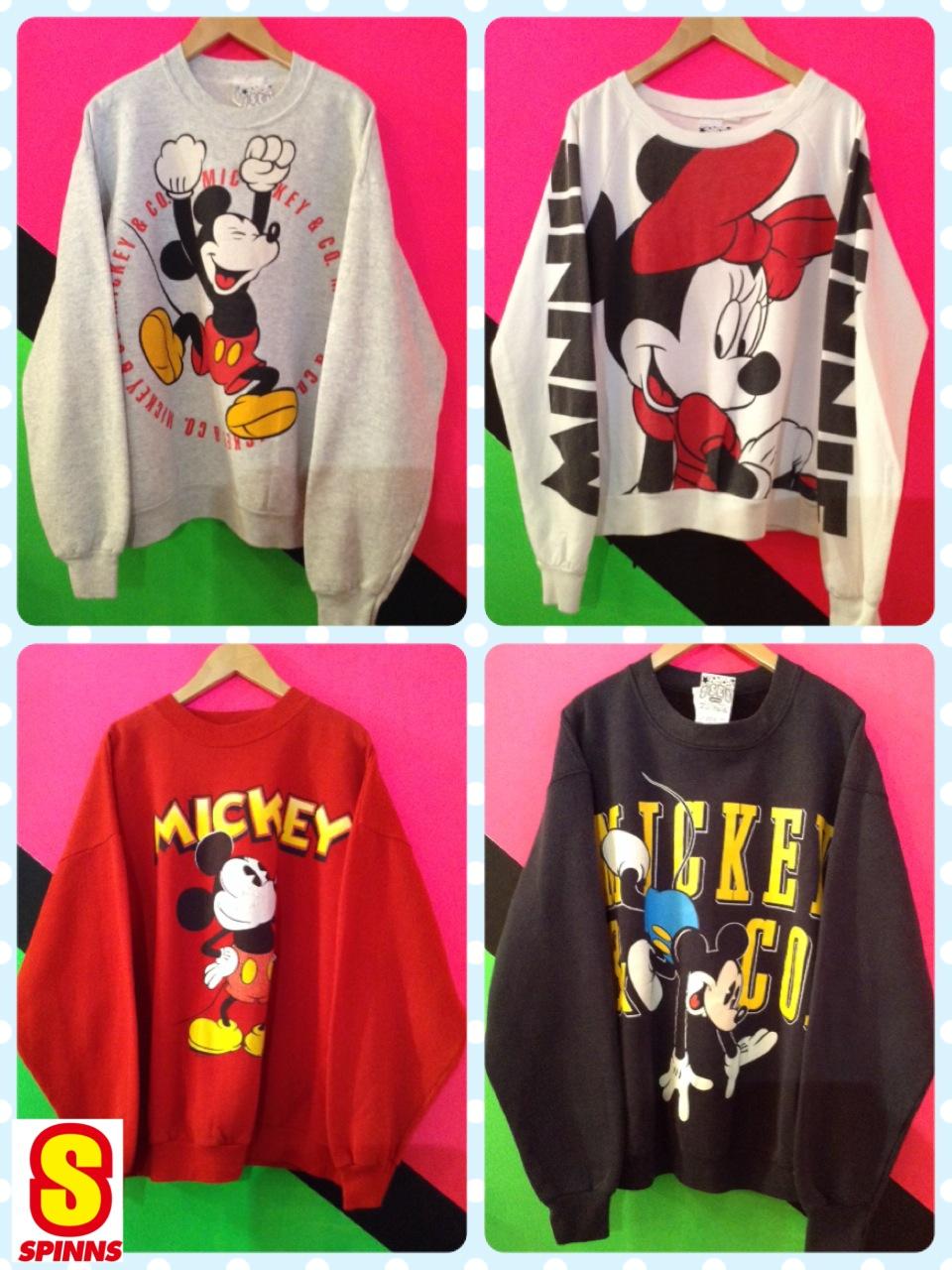 スピンズ静岡店 ぶろぐ更新 ｕｓｅｄ ディズニーキャラクタースウェット大量入荷 O 丿スピンズ 静岡１０９ みんな大好きディズニーキャラクター 彡１点モノなので早い者勝ちですよ お値段は Http T Co 1jnrtb2lsj Http