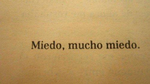 TextosDeLibros's tweet photo. "¿Que tienes?." http://t.co/ojUpxQ3xSj