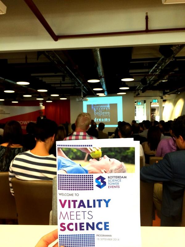 ScienceTowerNL's tweet image. Grote opkomst ondanks het mooie weer bij Vitality meets Science #meetscience #rst