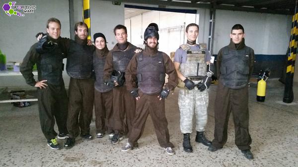 SportiveWar's tweet photo. Partida 44: Otro grupo que viene casi de noche. ¡Menos calor y mejor experiencia! http://t.co/ppGmLvwLU9