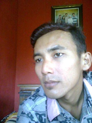 Mas bro AGUN
Katanya sih paling CARE!hehe *katanya :p
@Agun_Zetsu 
facebook.com/agun.rider.mio…
#memberKOMMA