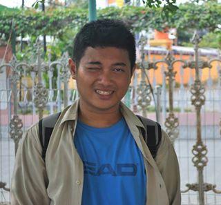 Namanya siapa yah?minkom jg gak tau!haha
tanya aja langsung ke <a href="/Ferylas/">Fery Gunawan</a>
trus add facebook.com/Fhey.ii.gunawan
#memberKOMMA