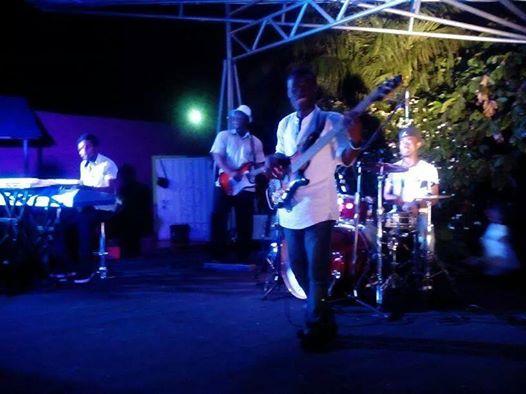 +233 Jazz Bar & Gril tweet media