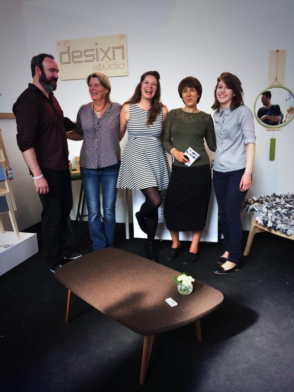 Proving design can be collaboration,  <a href="/EsterComunello/">Ester Comunello</a> and her grad pals giving it large ;) #LDF14 <a href="/tent_london/">Tent London</a>