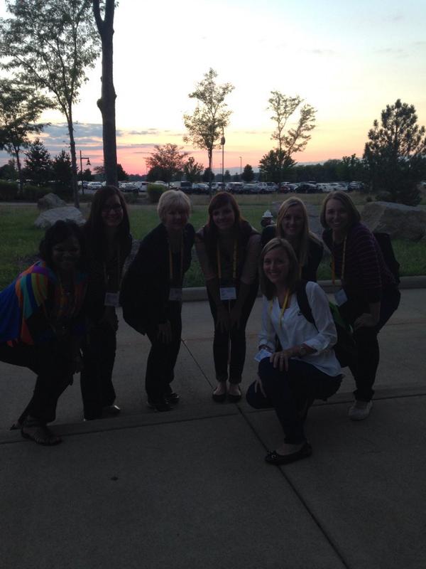 Julie Buschur tweet media