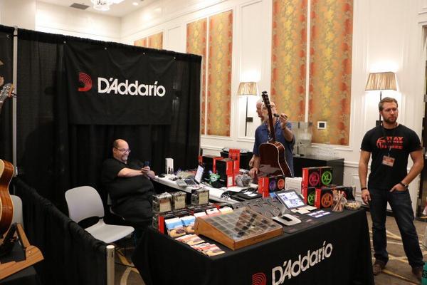 NSAIofficial's tweet photo. Say hello to our friends @DaddarioandCo @AmericanaFest !! #NSAISponsor #yearofthecapo http://t.co/CQbdtbbxLb