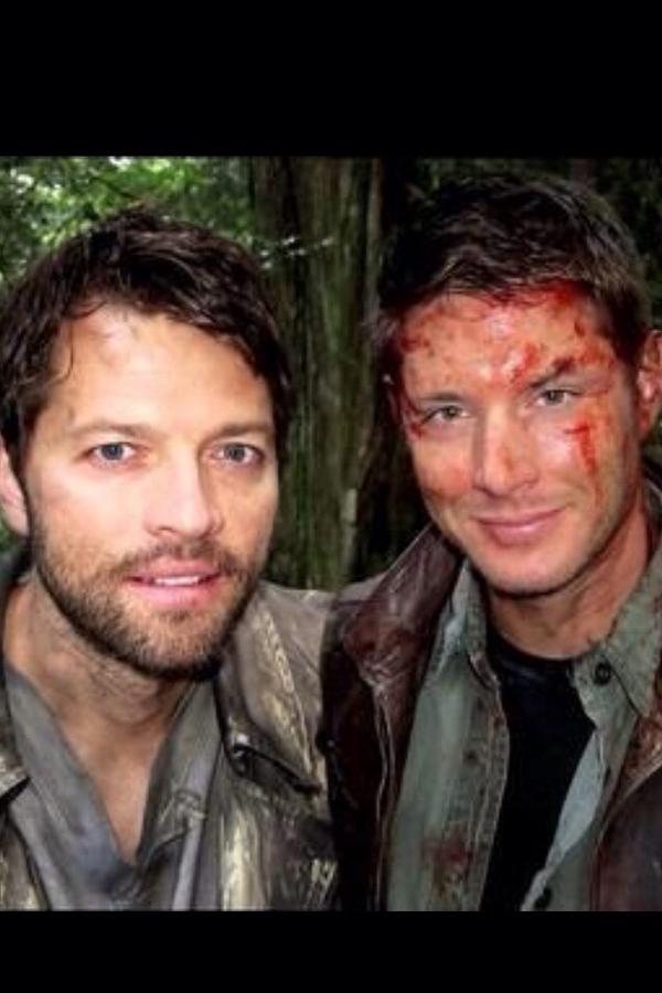 suckmemisha67's tweet photo. #HappyDestielDay #6YearsofDeanandCas #6YearsOfProfoundBond #6yearsofCas #HappyBirthdayCas #DestielForever ππ¬π http://t.co/49GFGMlIfA