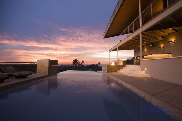 ScottsdaleDesig's tweet image. #PresidentialPools is passionate about bringing your #vision of a #backyardparadise to life. bit.ly/1rfPWlr